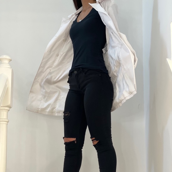 Beautiful Guess Spring Jacket - Picture 4 of 10